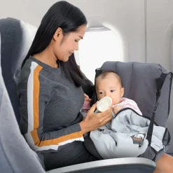 Deryan AirTraveller Babys Reisekissen mit Matratze< Matratzen