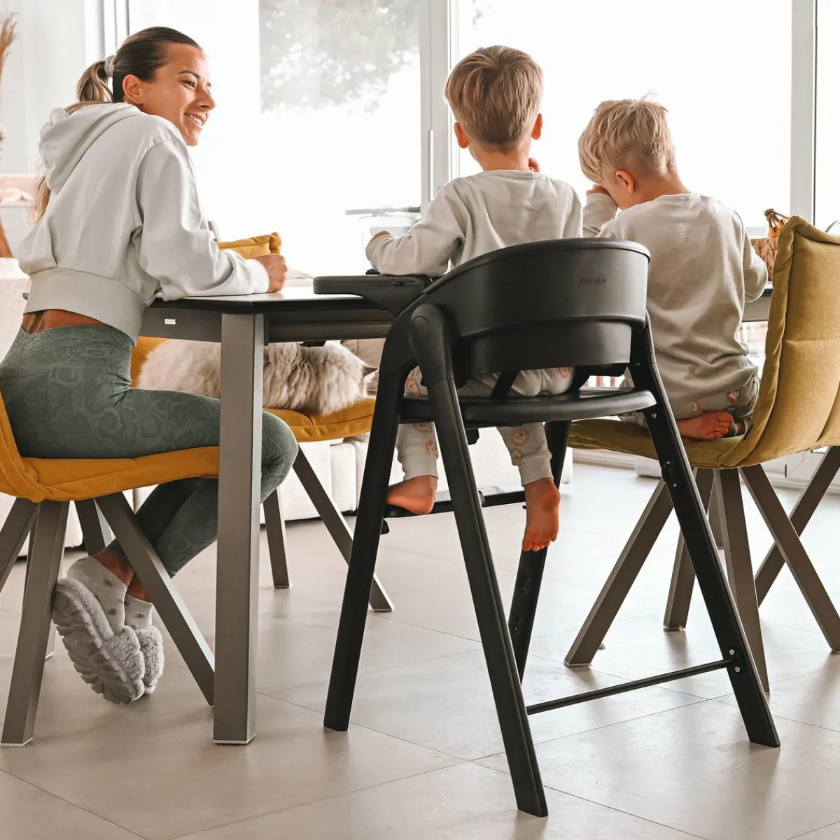 Deryan Luxe klappbarer Hochstuhl - Black<Kinder Kinderstühle