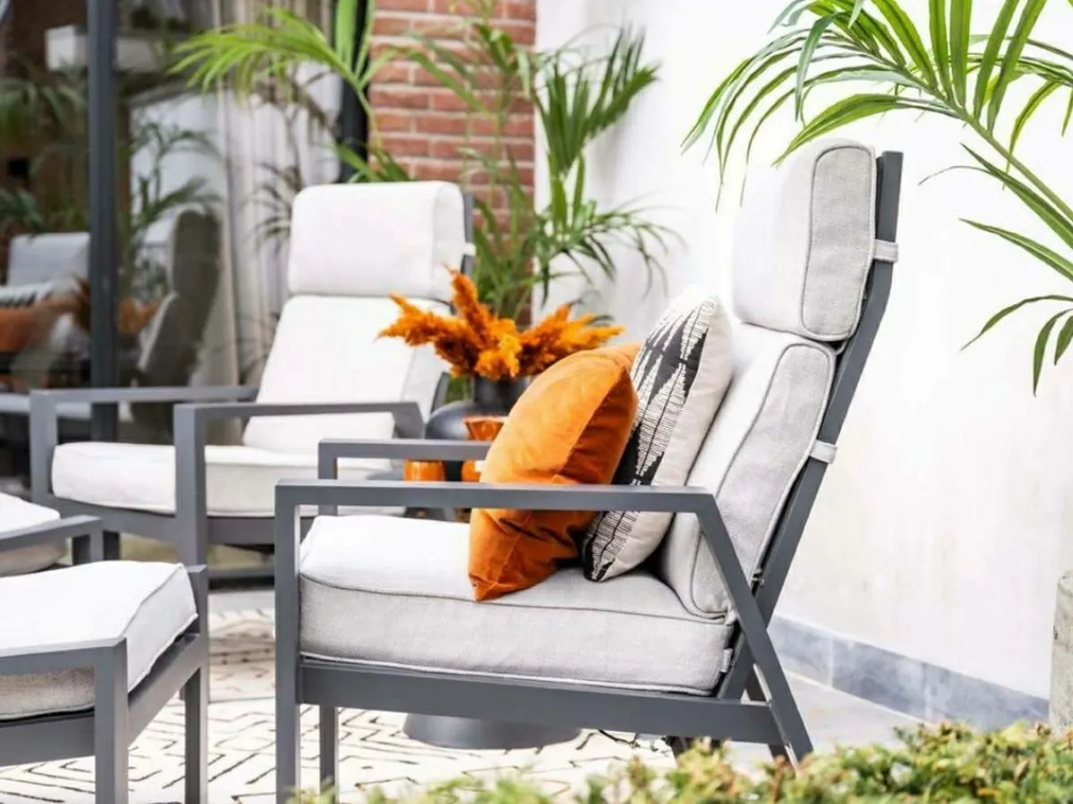 Garden Impressions Max Loungesessel mit Beinauflage - Valley sand< Gartenstühle