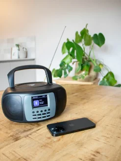 Lenco SCD-860BK Tragbares DAB+/FM Radio< Radios