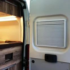 Markenlos Masis Polyester paneel L Hecktür - Ducato/Boxer/Jumper ab 2006< Wohnmobil Innenverkleidung