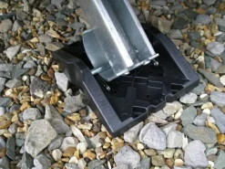 Milenco Stacka Corner Feet Set von 4 Stützplatten< Stützplatten