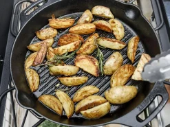 Petromax Töpfe & Pfannen^Grill Skillet Gusseisenpfanne Ø 35 cm mit 2 Griffen