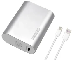 Pro-User Powerbanks^10.000 mAh silberne Powerbank