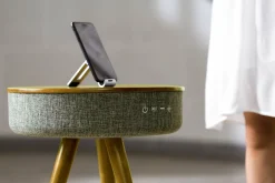 Salora Lautsprecher^AW design airtable