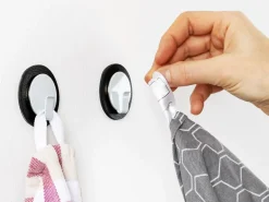 Silwy Küchenutensilien-Clever weißer Magnethaken inkl. schwarzes Metall-Nano-Gel-Pad