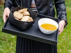 Silwy schwarz Leder-Look Metall-Tablett< Küchenutensilien