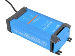 Victron Energy Ladegeräte-Victron IP22 30 A Blue Smart Batterieladegerät