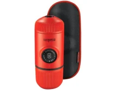 Wacaco Nanopresso tragbare Espressomaschine mit Hülle - Red< Kaffeemaschinen