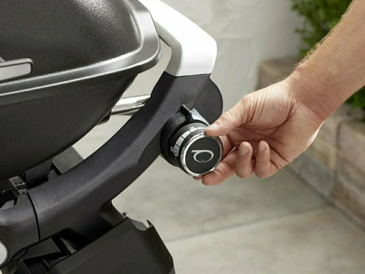 Weber Q 2200N Stand-Gasgrill< Campinggrills|Campinggrills